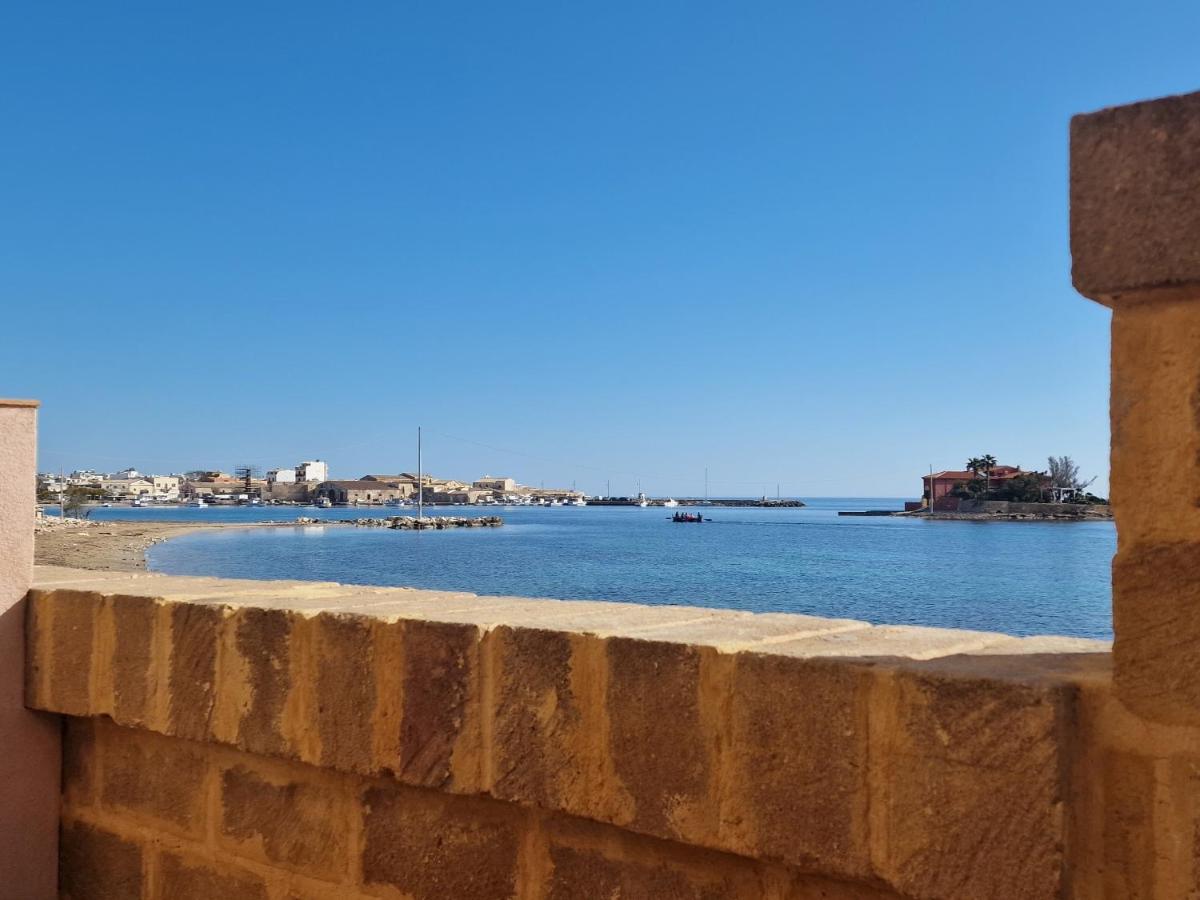 La Casa Sulla Spiaggia Marzamemi Exterior foto