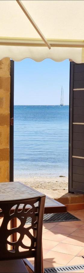 La Casa Sulla Spiaggia Marzamemi Exterior foto